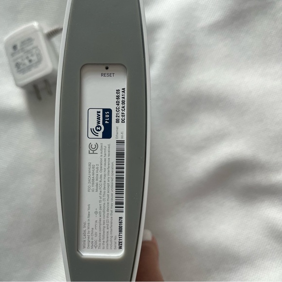 Wink Hub 2 Used like New - Picture 5 of 8